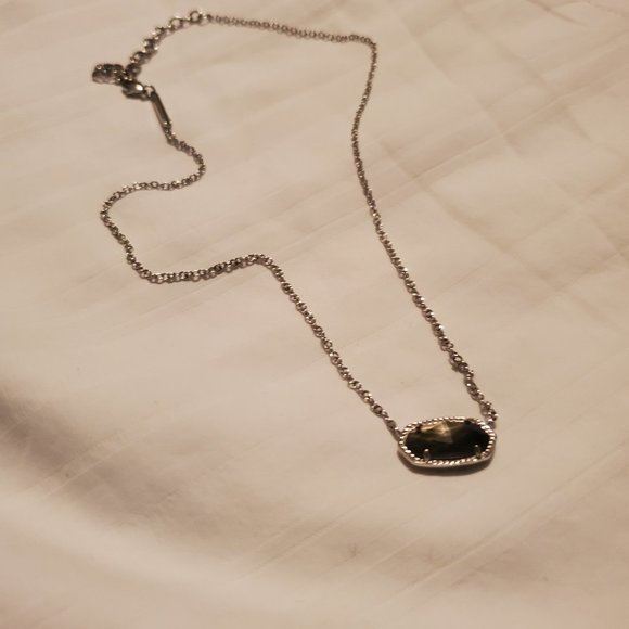 KendraScott Necklace - Picture 1 of 3